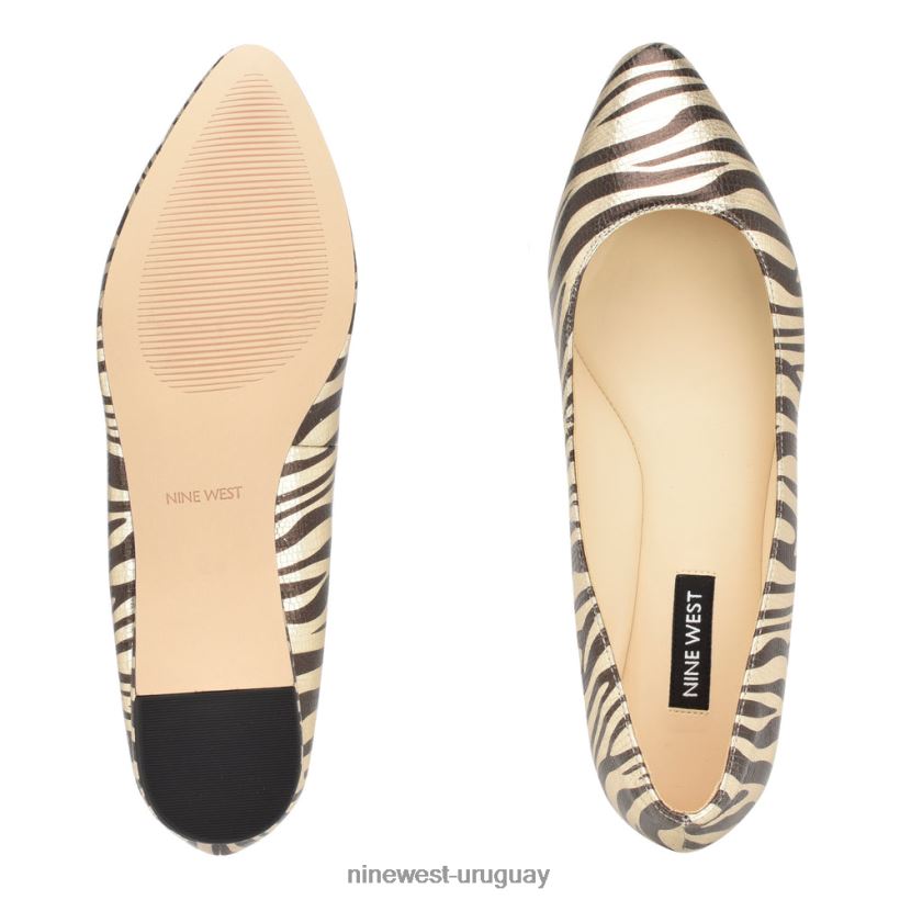 BD04222273 Nine West zapatos planos con punta de almendra estampado de cebra platino
