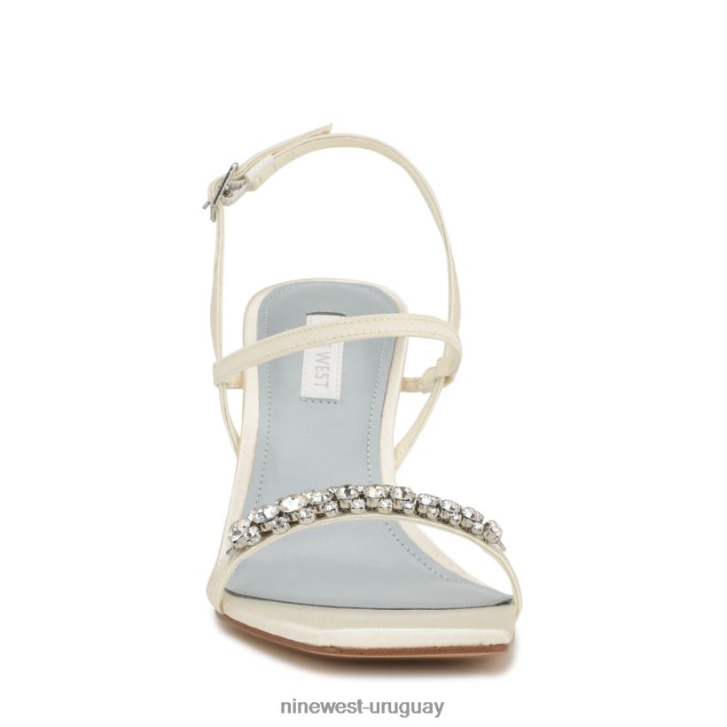 BD0422161 Nine West sandalias de tacón oreece con tira trasera cristal satinado marfil